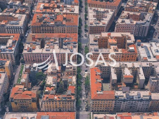 Locale Commerciale in vendita a Municipio Roma I, Roma Capitale