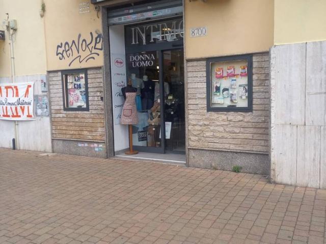 Locale Commerciale in vendita a Municipio Roma XIV, Roma Capitale