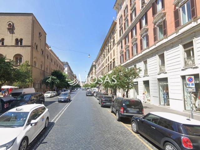 Locale Commerciale in vendita a Municipio Roma I, Roma Capitale