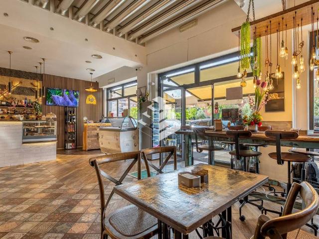 Locale Commerciale in vendita a Prenestino-Centocelle, Montecompatri