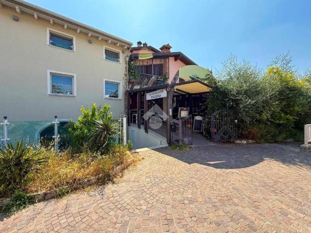 Locale Commerciale in vendita a Comunità Montana Parco Alto Garda bresciano, Salò