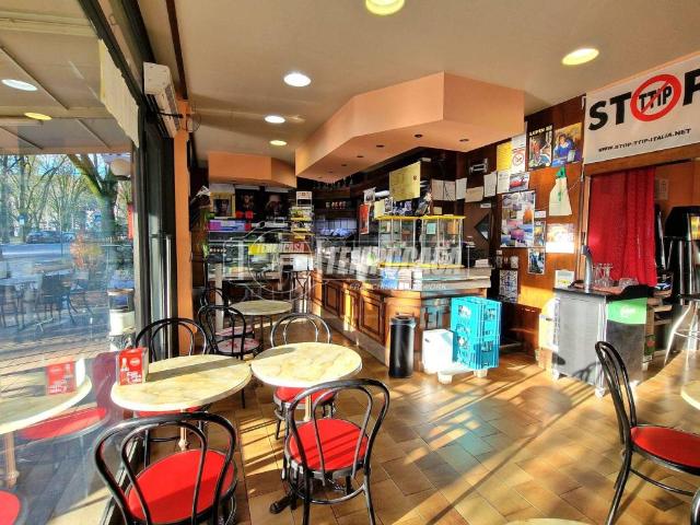 Locale Commerciale in vendita a Salsomaggiore Terme, Reggio Emilia