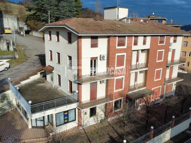 Locale Commerciale in vendita a Salsomaggiore Terme, Reggio Emilia