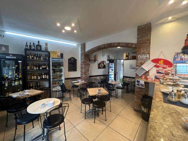 Locale Commerciale in vendita a Piemonte, Cuneo
