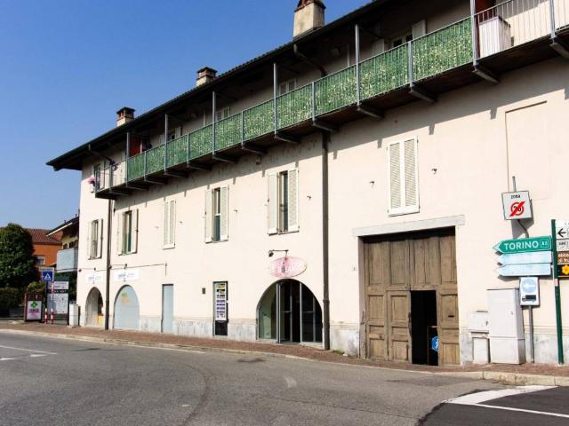 Locale Commerciale in vendita a Piemonte, Torino