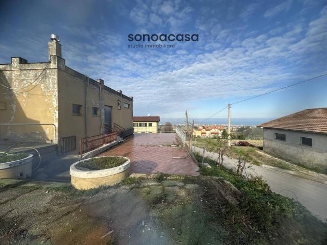 Villa Indipendente in vendita a Marche, Pesaro E Urbino