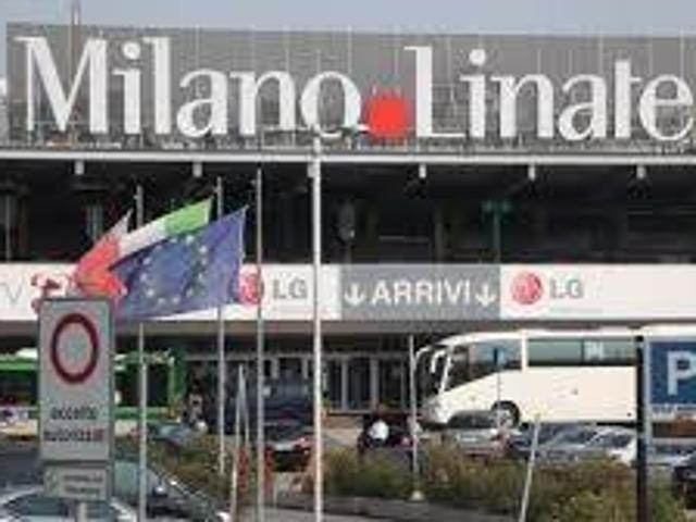 Locale Commerciale in vendita a Triulzo, San Donato Milanese