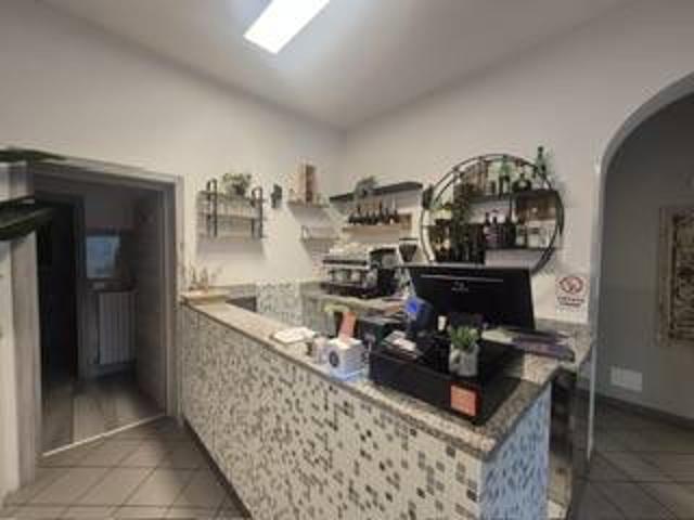 Locale Commerciale in vendita a San Lazzaro, Reggio Emilia