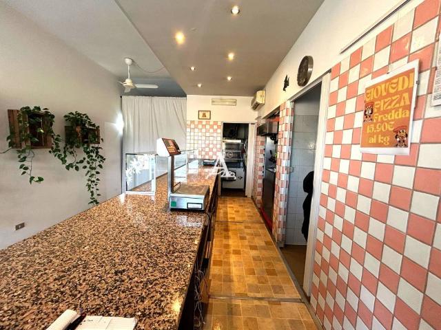Locale Commerciale in vendita a Case Nuove, San Martino Buon Albergo