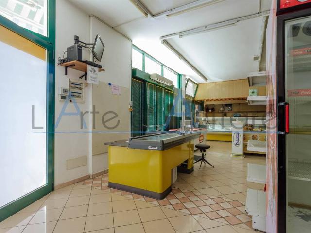 Locale Commerciale in vendita a Vanzo, San Pietro Viminario