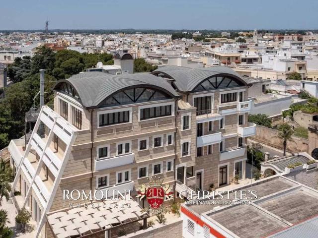Locale Commerciale in vendita a Puglia, Brindisi