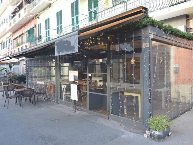 Locale Commerciale in vendita a San Remo, Liguria