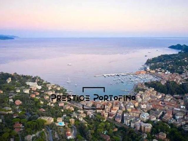 Locale Commerciale in vendita a San Lorenzo Della Costa, Liguria