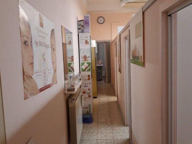 Locale Commerciale in vendita a San Lorenzo Della Costa, Liguria