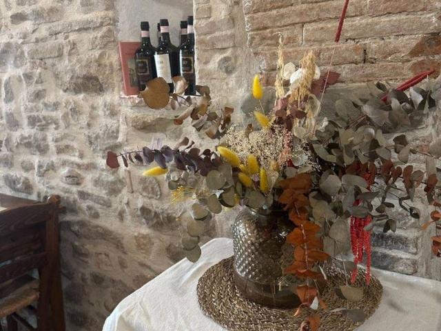 Locale Commerciale in vendita a Unione di Comuni della Romagna Forlivese, Galeata