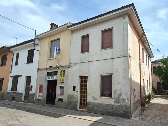 Locale Commerciale in vendita a Galeotta, Sant'angelo Lodigiano
