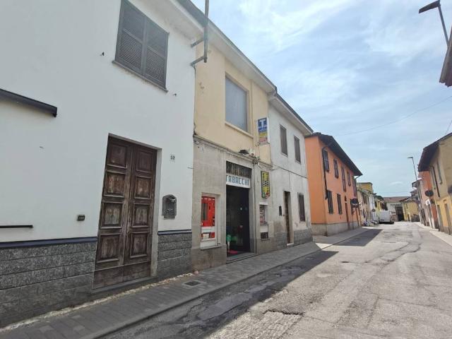 Locale Commerciale in vendita a Galeotta, Sant'angelo Lodigiano