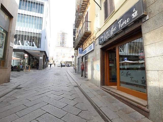 Locale Commerciale in vendita a Cappuccini, Cala Di Volpe