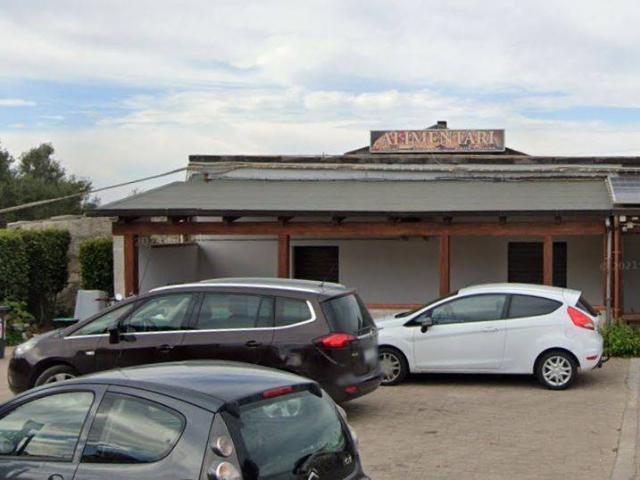 Locale Commerciale in vendita a Cala Di Volpe, Sardigna/Sardegna