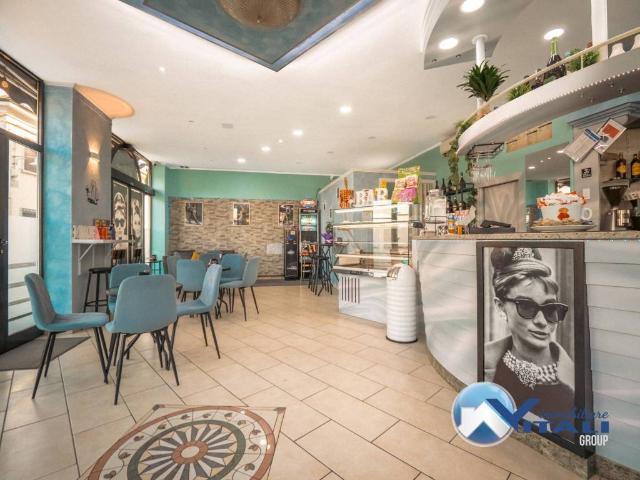 Locale Commerciale in vendita a Savignano sul Rubicone, Forlì-Cesena