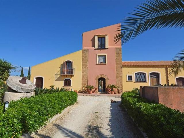 Locale Commerciale in vendita a Sciacca, Sicilia