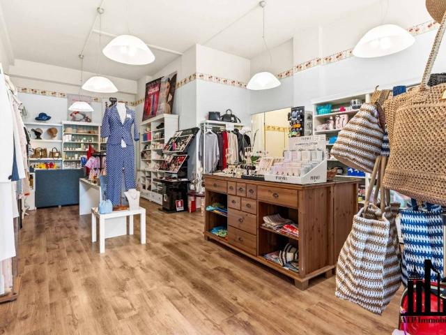 Locale Commerciale in vendita a San Felice, Segrate