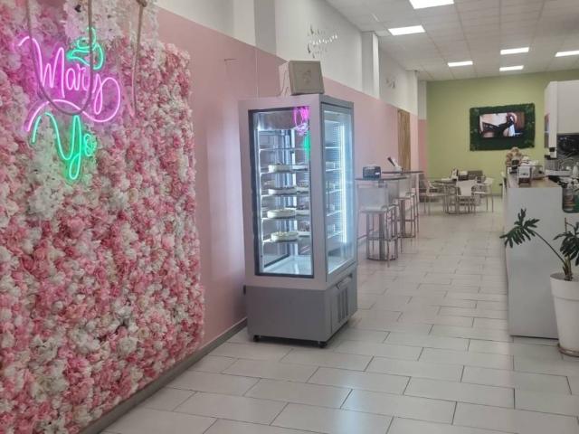 Locale Commerciale in vendita a Calabria, Catanzaro