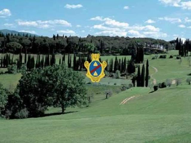 Locale Commerciale in vendita a Siena, Toscana