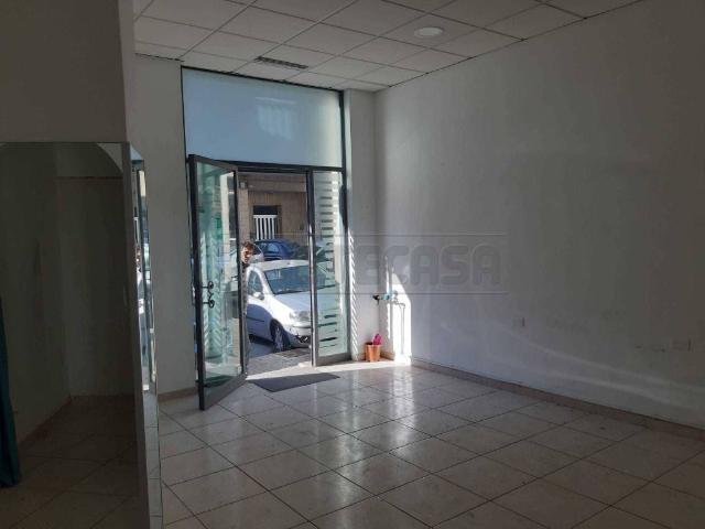 Locale Commerciale in vendita a Neapolis, Siracusa