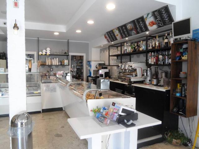 Locale Commerciale in vendita a Marche, Ascoli Piceno