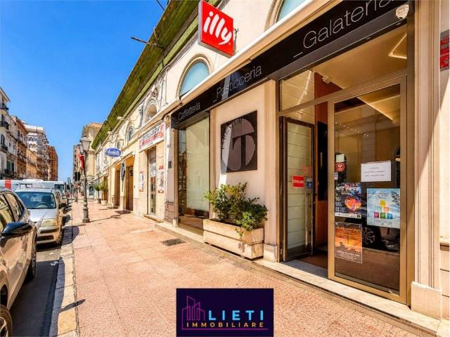 Locale Commerciale in vendita a Puglia, Taranto