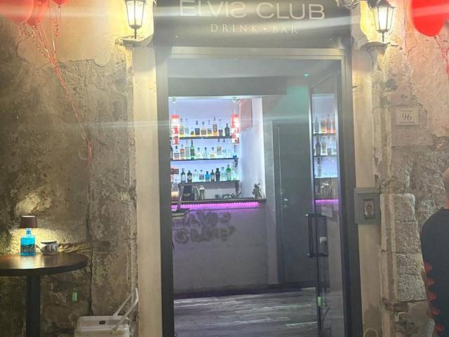 Locale Commerciale in vendita a Borgo Cipollata, Terracina