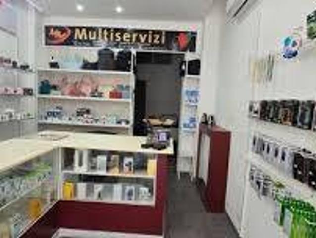 Locale Commerciale in vendita a Tivoli Terme, Roma Capitale