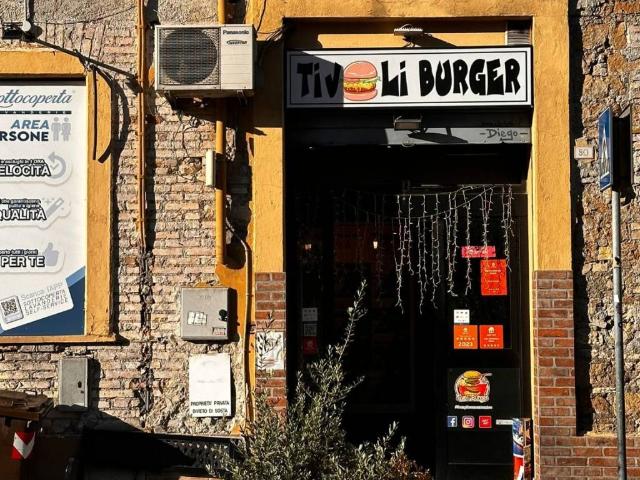 Locale Commerciale in vendita a Roma Capitale, Lazio
