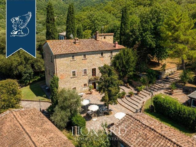 Locale Commerciale in vendita a Tuoro Sul Trasimeno, Umbria