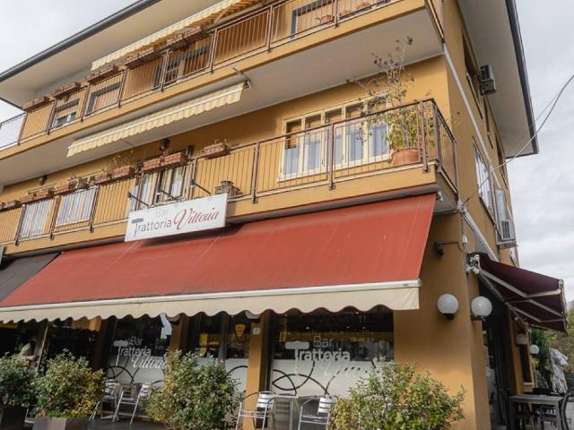 Locale Commerciale in vendita a Reana Del Roiale, Friuli-Venezia Giulia