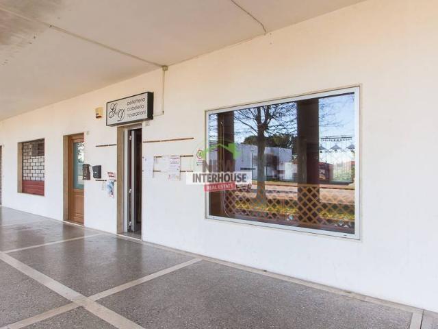 Locale Commerciale in vendita a Vajont Di Ponte Giulio, Friuli-Venezia Giulia