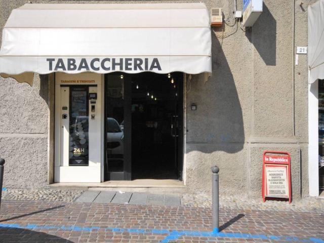 Locale Commerciale in vendita a Unione dei comuni Valli del Reno, Lavino e Samoggia, Bazzano
