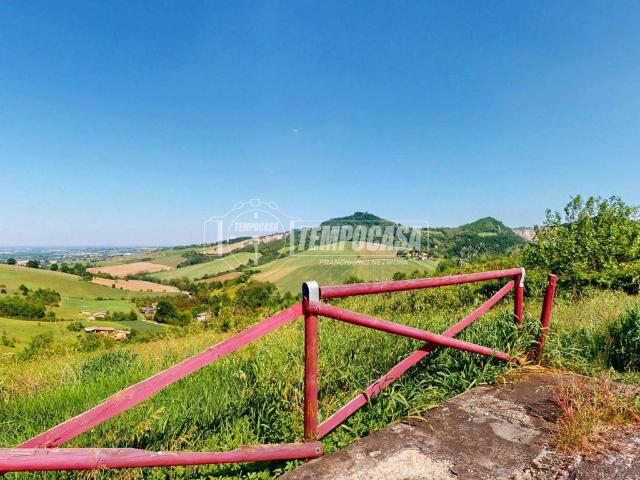 Locale Commerciale in vendita a Unione dei comuni Valli del Reno, Lavino e Samoggia, Montebudello