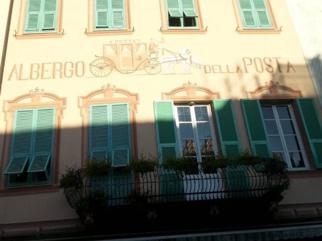 Locale Commerciale in vendita a Varese Ligure, Liguria