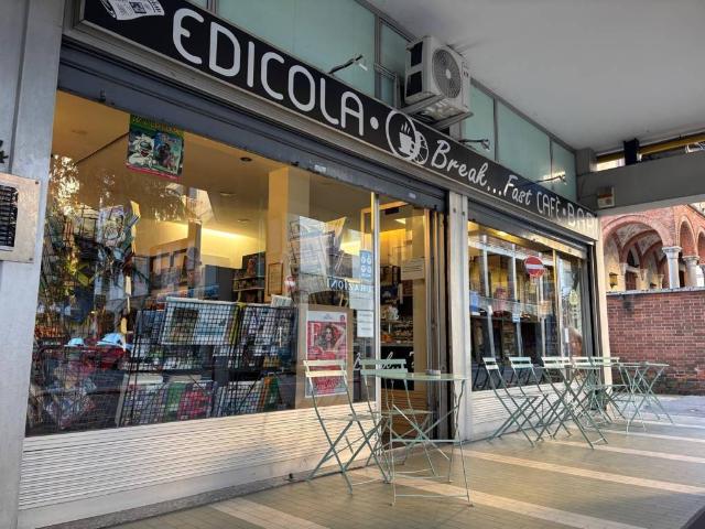 Locale Commerciale in vendita a Casciago, Lombardia