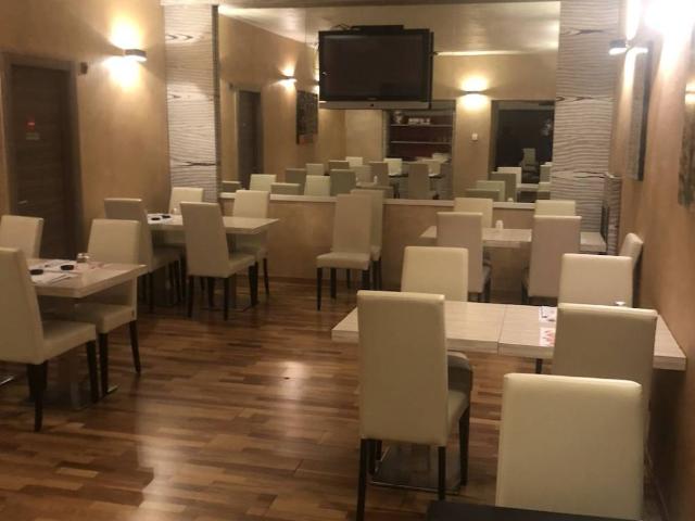 Locale Commerciale in vendita a Biumo Superiore, Varese