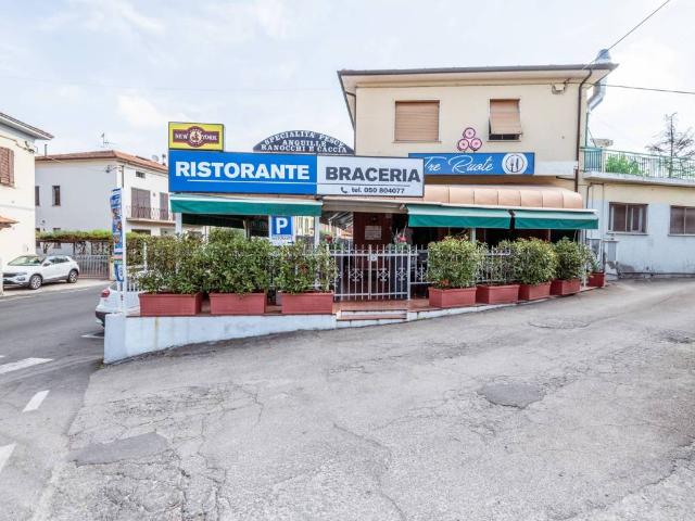 Locale Commerciale in vendita a Migliarino Pisano, Vecchiano
