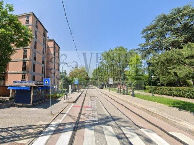 Locale Commerciale in vendita a Mestre-Carpenedo, Venezia