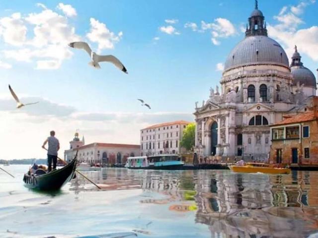 Locale Commerciale in vendita a Venezia