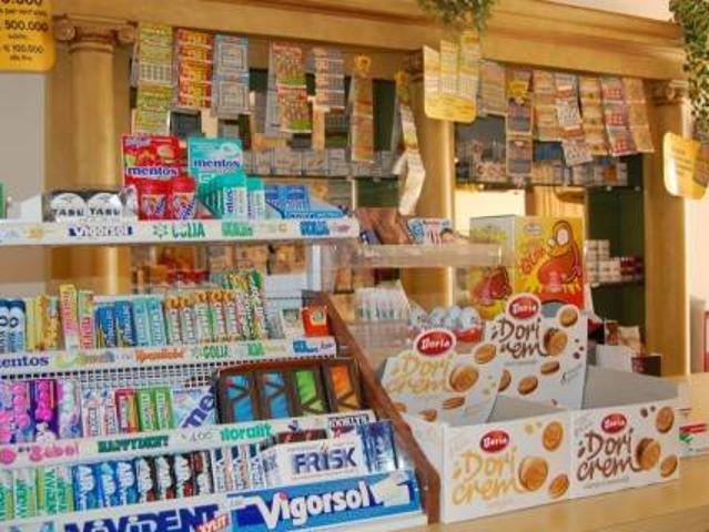 Locale Commerciale in vendita a Venezia