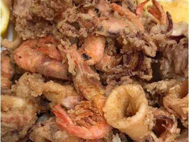 Locale Commerciale in vendita a San Polo, Venezia