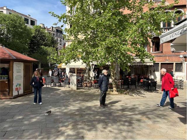 Locale Commerciale in vendita a Cannaregio, Venezia