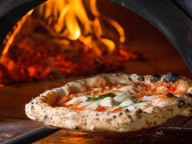 Locale Commerciale in vendita a Quartiere Aretusa, Venezia