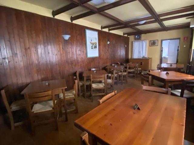 Locale Commerciale in vendita a Appennino Reggiano, Re